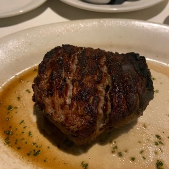 Morton's The Steakhouse - Steakhouses Near Me - Honolulu, Hawaii