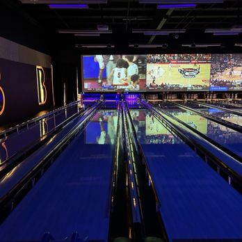 Bowlero Bartlett - VIP - Bowling Near Me - Bartlett, Tennessee