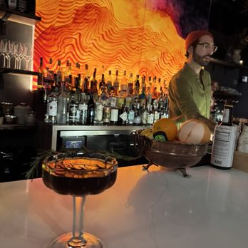Majnoon - Cocktail Bars Near Me - Seattle, Washington