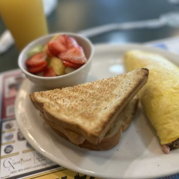 Metro Diner - Breakfast & Brunch Near Me - Jacksonville, Florida Metro Diner - Breakfast & Brunch Near Me - Jacksonville, Florida