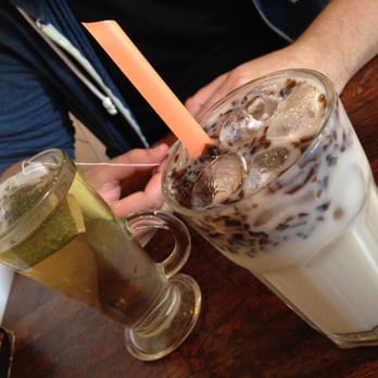 Roti King - Green tea and Soy bean mix with grass jelly - Indian Near Me - London, XGL Roti King - Green tea and Soy bean mix with grass jelly - Indian Near Me - London, XGL