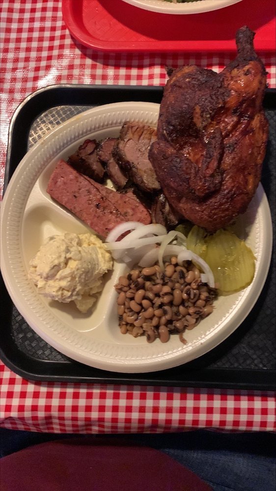 HOEGEMEYER’S BARBEQUE BARN 71 Photos & 155 Reviews 711 Concrete St