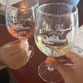 Gouveia Vineyards - Wine tasting - Wineries Near Me - Wallingford, Connecticut