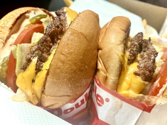 In-N-Out Burger by null