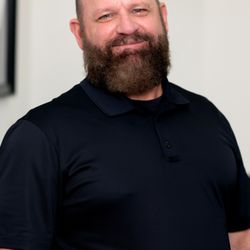 Dohrmann - Dr. Kevin McFadden is an experienced chiropractor at Dohrmann Chiropractic in Kansas City, focused on helping patients find natural relief f