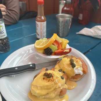 Garden Cafe - Salmon benedict - Breakfast & Brunch Near Me - San Rafael, California