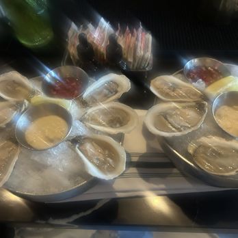Hugo's Seafood Bar - East Coast Oysters Amazing - Seafood Near Me - Dallas, Texas Hugo's Seafood Bar - East Coast Oysters Amazing - Seafood Near Me - Dallas, Texas