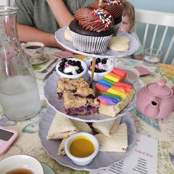 Olive’s Apron - Desserts Near Me - Lexington-Fayette, Kentucky Olive’s Apron - Desserts Near Me - Lexington-Fayette, Kentucky