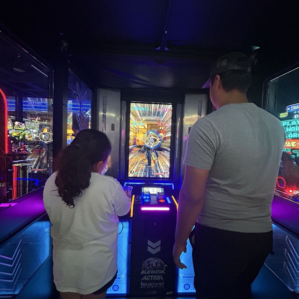 Dave & Buster's Fairfield - i - Arcades Near Me - Fairfield, California Dave & Buster's Fairfield - i - Arcades Near Me - Fairfield, California