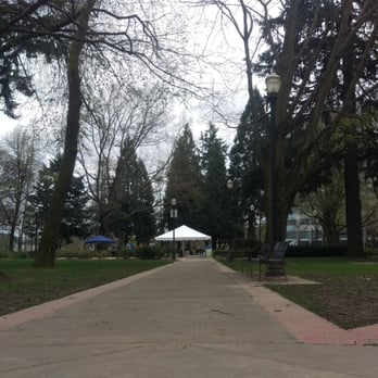 Holladay Park: Portland's Best-Kept Secret? (Find Out Here!)
