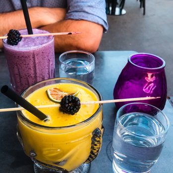 MARKET - Bramble Chai Lassi and Mangoshock - Pan Asian Near Me - Vienna, 9