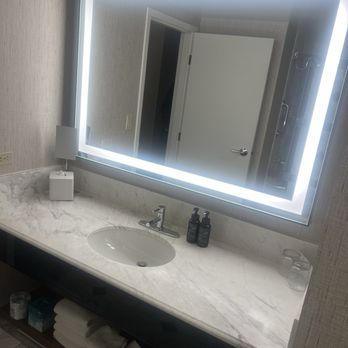 MGM Grand - Restroom - Hotels Near Me - Las Vegas, Nevada MGM Grand - Restroom - Hotels Near Me - Las Vegas, Nevada