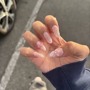Glossy Nails & Spa - Nail Salons Near Me - Orange, California