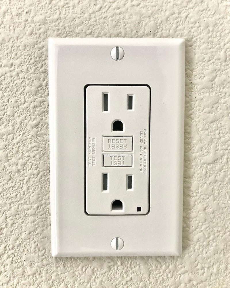 Slide of Solve Master Electrician