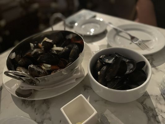 Bleu Restaurant by null