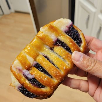 Tous Les Jours - Blueberry cream cheese - Bakeries Near Me - Carmel, Indiana