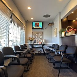 Sachem Dental Group - Ronkonkoma - Nice waiting area.