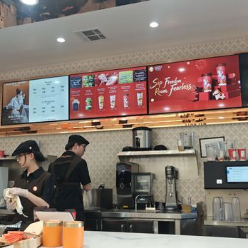 Auntea Jenny - Interior, counter and working area - Bubble Tea Near Me - Irvine, California