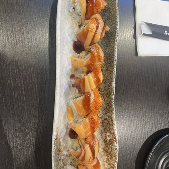 Yoshi Sushi - Mango Crunch Roll - Japanese Near Me - Milpitas, California Yoshi Sushi - Mango Crunch Roll - Japanese Near Me - Milpitas, California