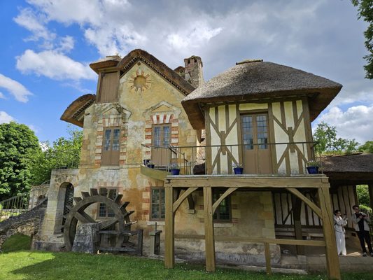 Hameau de la Reine by null