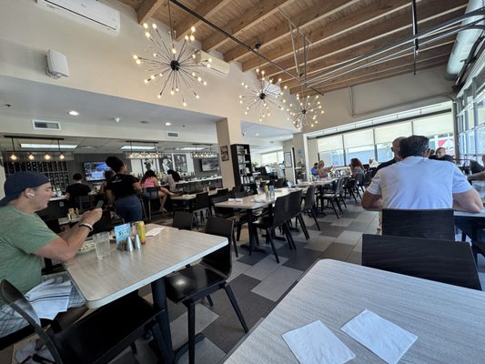 Top Hat Deli by null