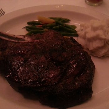 Hy's Steak House - 28oz Beef Ribeye - Steakhouses Near Me - Honolulu, Hawaii Hy's Steak House - 28oz Beef Ribeye - Steakhouses Near Me - Honolulu, Hawaii