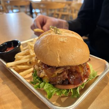 Larry's Deli-Que - Texas burger - Delis Near Me - Topsail Beach, North Carolina Larry's Deli-Que - Texas burger - Delis Near Me - Topsail Beach, North Carolina