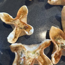 Crab cheese rangoons