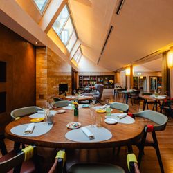 Enterprise Hotel - Enterprise Hotel_Sophia's Restaurant