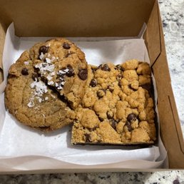 Tahini Chocolate Chip Cookie