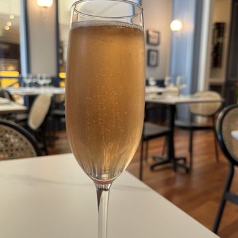 Populaire Modern Bistro - Sparkling Rose - French Near Me - Costa Mesa, California Populaire Modern Bistro - Sparkling Rose - French Near Me - Costa Mesa, California