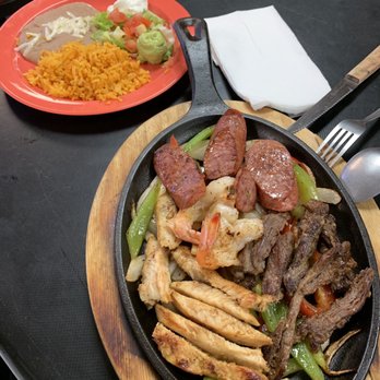 Toucan's Tortas - Parillada plate - Mexican Near Me - Houston, Texas Toucan's Tortas - Parillada plate - Mexican Near Me - Houston, Texas