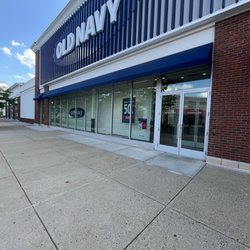 Old Navy - The front