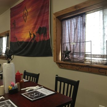 Diamond R Store & Cafe - Breakfast & Brunch Near Me - Zephyr, Texas Diamond R Store & Cafe - Breakfast & Brunch Near Me - Zephyr, Texas