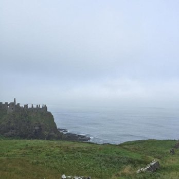Belfast Black Taxi Tours - Dunluce Castle - Taxis Near Me Belfast Black Taxi Tours - Dunluce Castle - Taxis Near Me