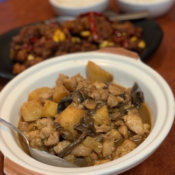 Chou's Kitchen - G07. Chicken with Chinese Mushroom - Chinese Near Me - Chandler, Arizona