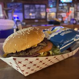 World Famous Cheeseburger/hamburger