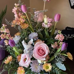 Marshall Florist - Beautiful Floral arrangement