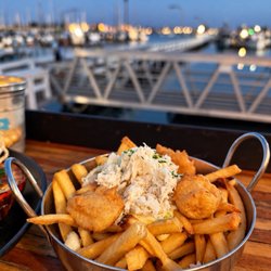 Mitch's Seafood - Crab poutine