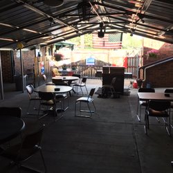Detour Lounge - Bar Patio
