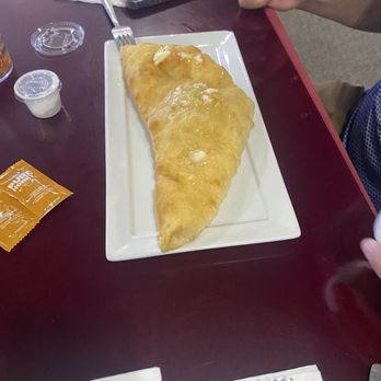 Cameron Trading Post - Fry bread with honey and powdered sugar - Hotels Near Me - Cameron, Arizona