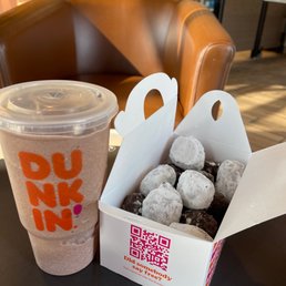 Munchkins Donut Hole Treats Munchkins Donut Hole Treats