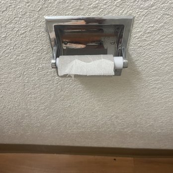 Motel 6 - No toilet paper no service in the rooms - Hotels Near Me - Inglewood, California Motel 6 - No toilet paper no service in the rooms - Hotels Near Me - Inglewood, California