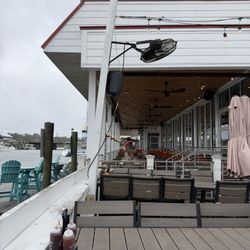 Saltwater Cowboys - Outside waterfront seating