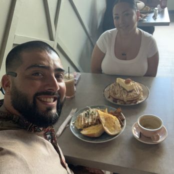 Café Si O Si - Breakfast & Brunch Near Me - San Juan, Puerto Rico Café Si O Si - Breakfast & Brunch Near Me - San Juan, Puerto Rico