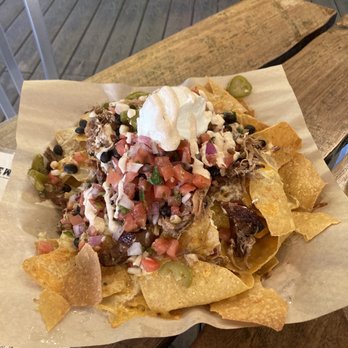 Crooked Hammock Brewery - Pulled pork nachos - New American Near Me - Lewes, Delaware Crooked Hammock Brewery - Pulled pork nachos - New American Near Me - Lewes, Delaware