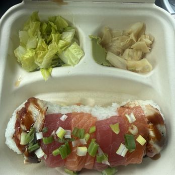 Makoto Sushi - Goldfish roll - Sushi Bars Near Me - Aiea, Hawaii Makoto Sushi - Goldfish roll - Sushi Bars Near Me - Aiea, Hawaii