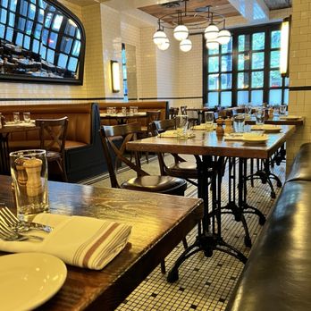 The Smith - New American Near Me - Chicago, Illinois The Smith - New American Near Me - Chicago, Illinois