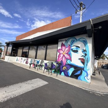 Madres Brunch - Breakfast & Brunch Near Me - Bellflower, California