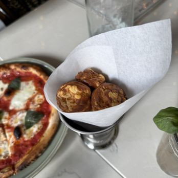 Café Click - Cafes Near Me - Philadelphia, Pennsylvania Café Click - Cafes Near Me - Philadelphia, Pennsylvania